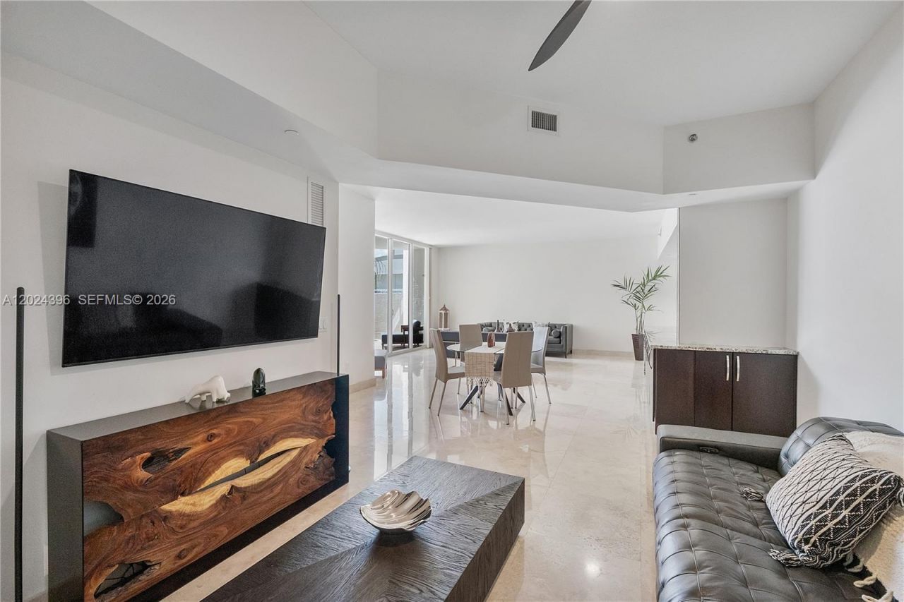 1819 SE 17th St , Unit 501, Fort Lauderdale, FL 33316 Photo