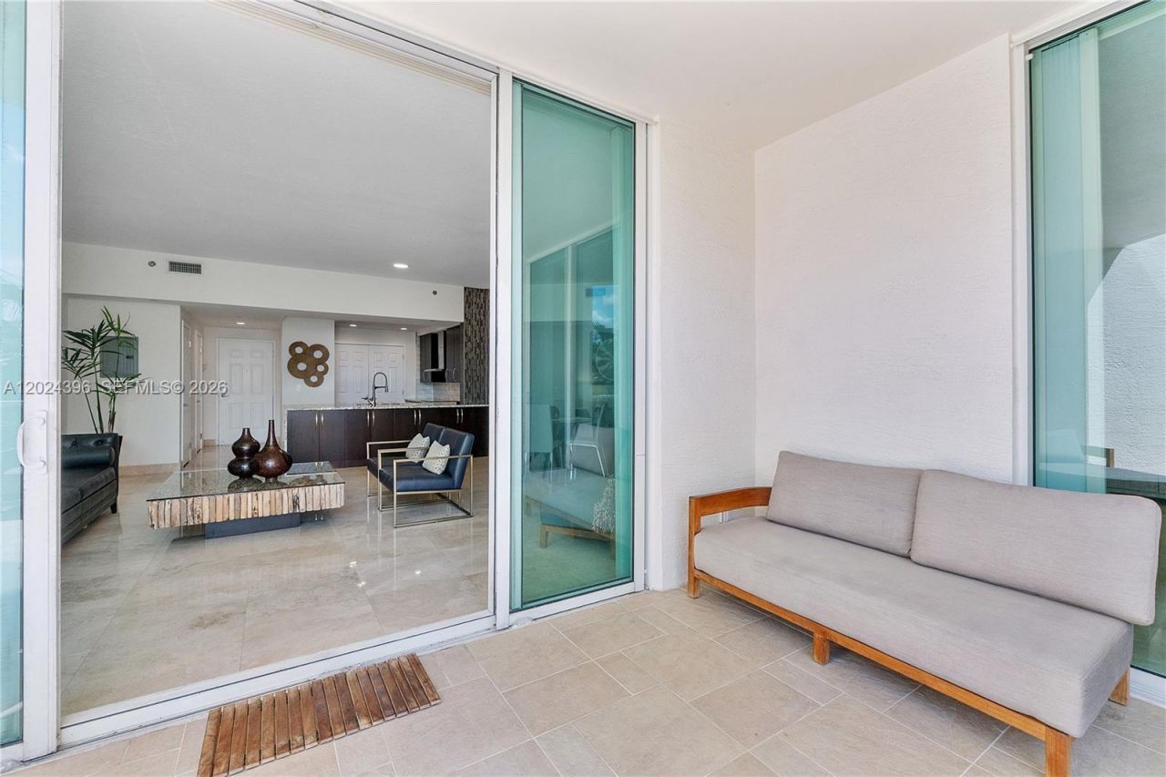 1819 SE 17th St , Unit 501, Fort Lauderdale, FL 33316 Photo