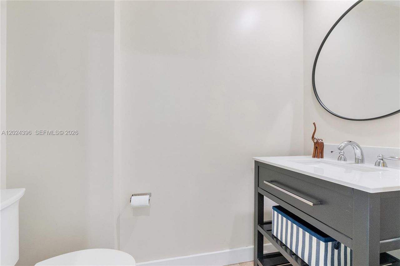 1819 SE 17th St , Unit 501, Fort Lauderdale, FL 33316 Photo