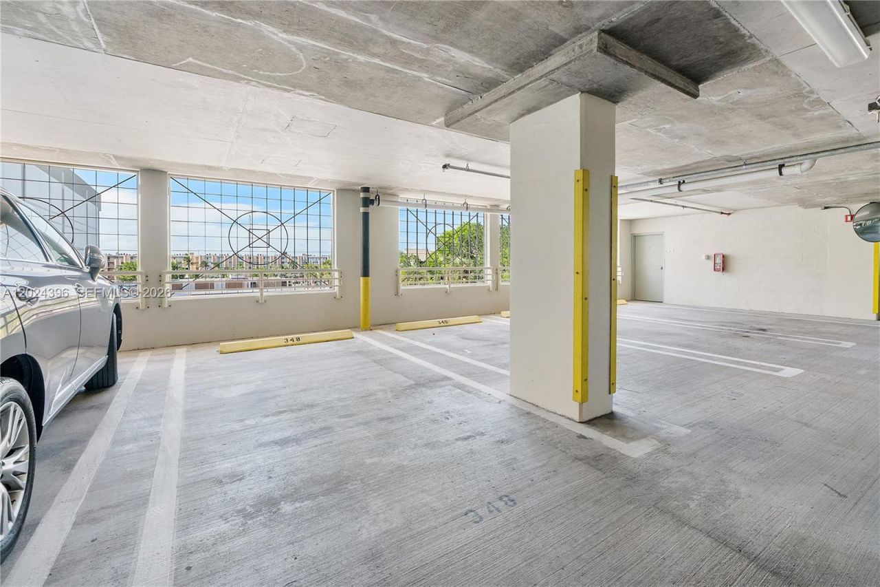 1819 SE 17th St , Unit 501, Fort Lauderdale, FL 33316 Photo