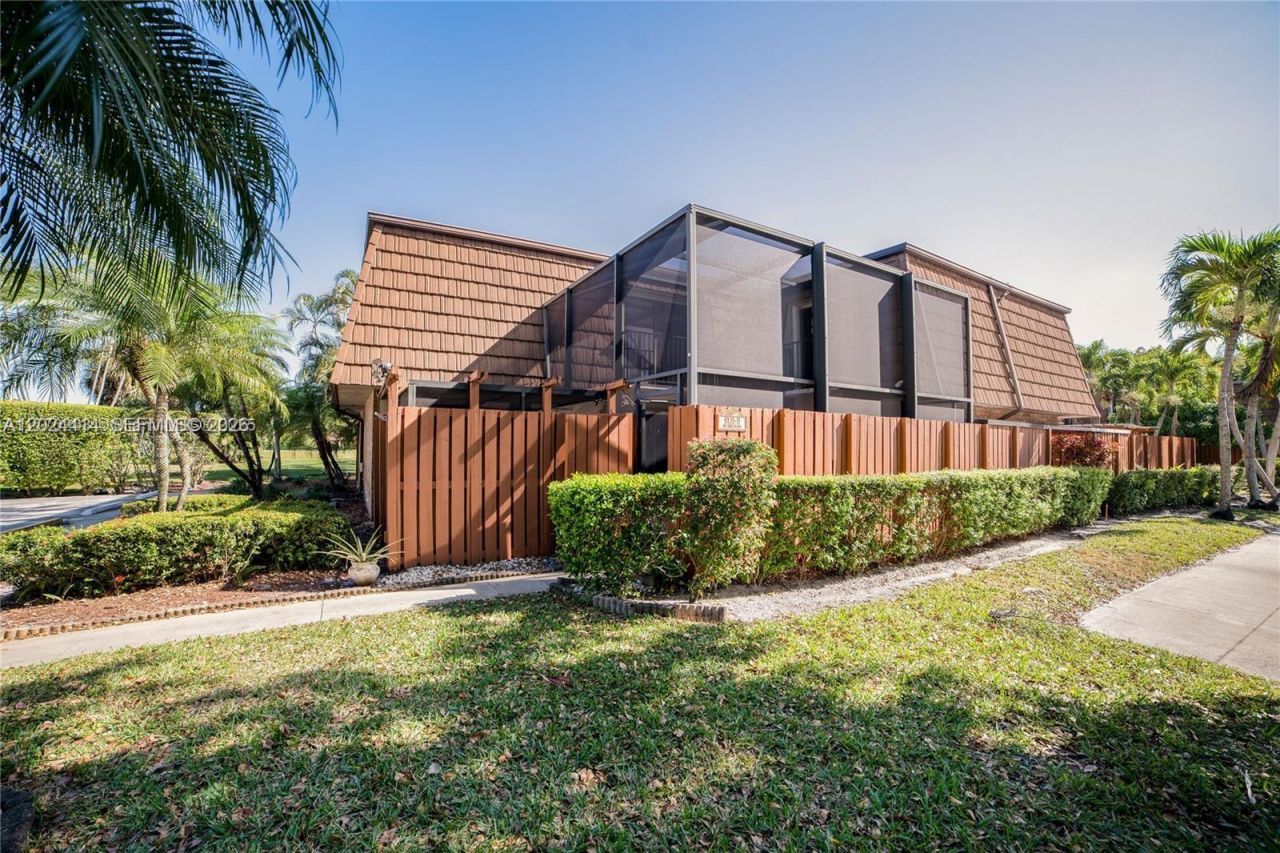 9135 SW 20th Pl , Davie, FL 33324 Photo