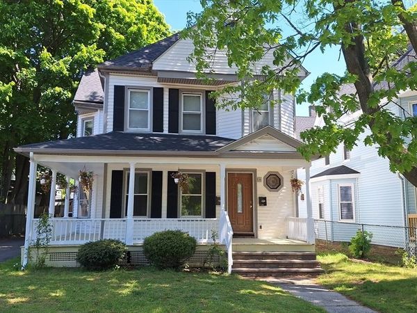 51 View St, Holyoke, MA 01040