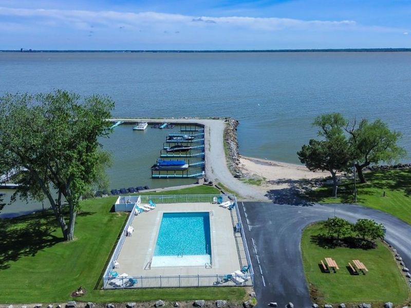 29 Castle, Marblehead, OH 43440 Photo 5