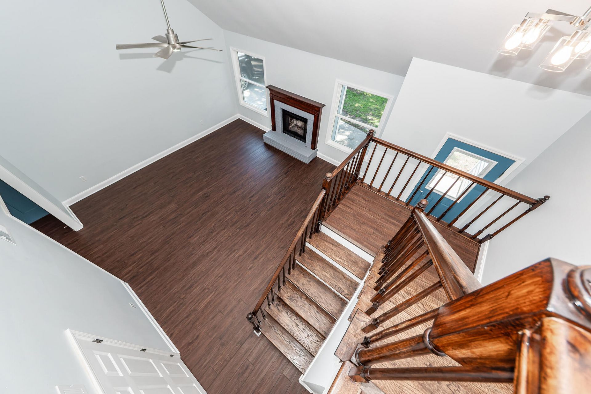 8330 Longridge Road Photo 25
