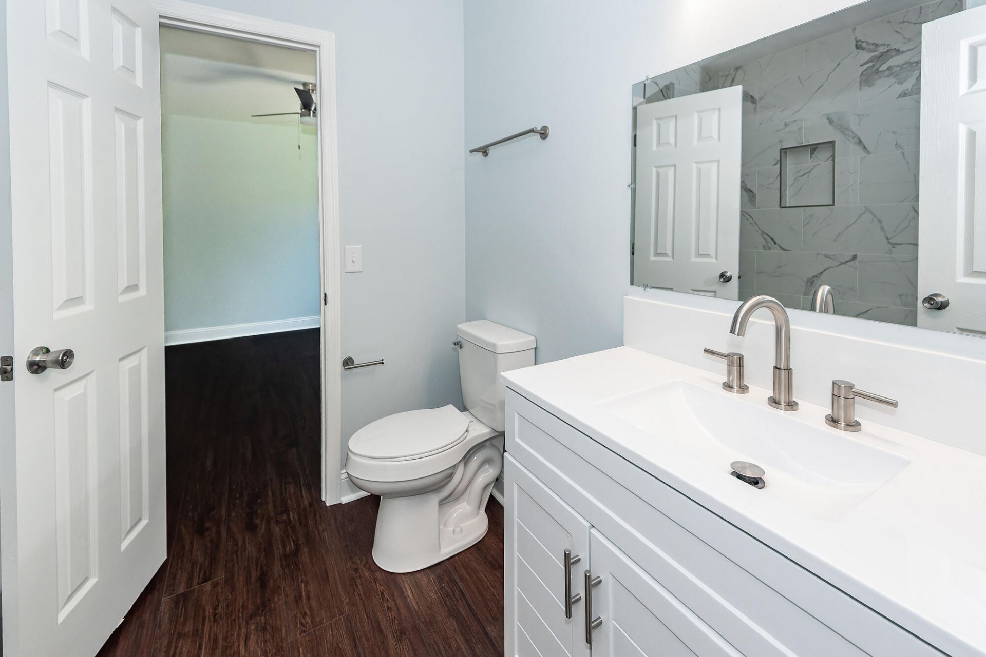 8330 Longridge Road Photo 29