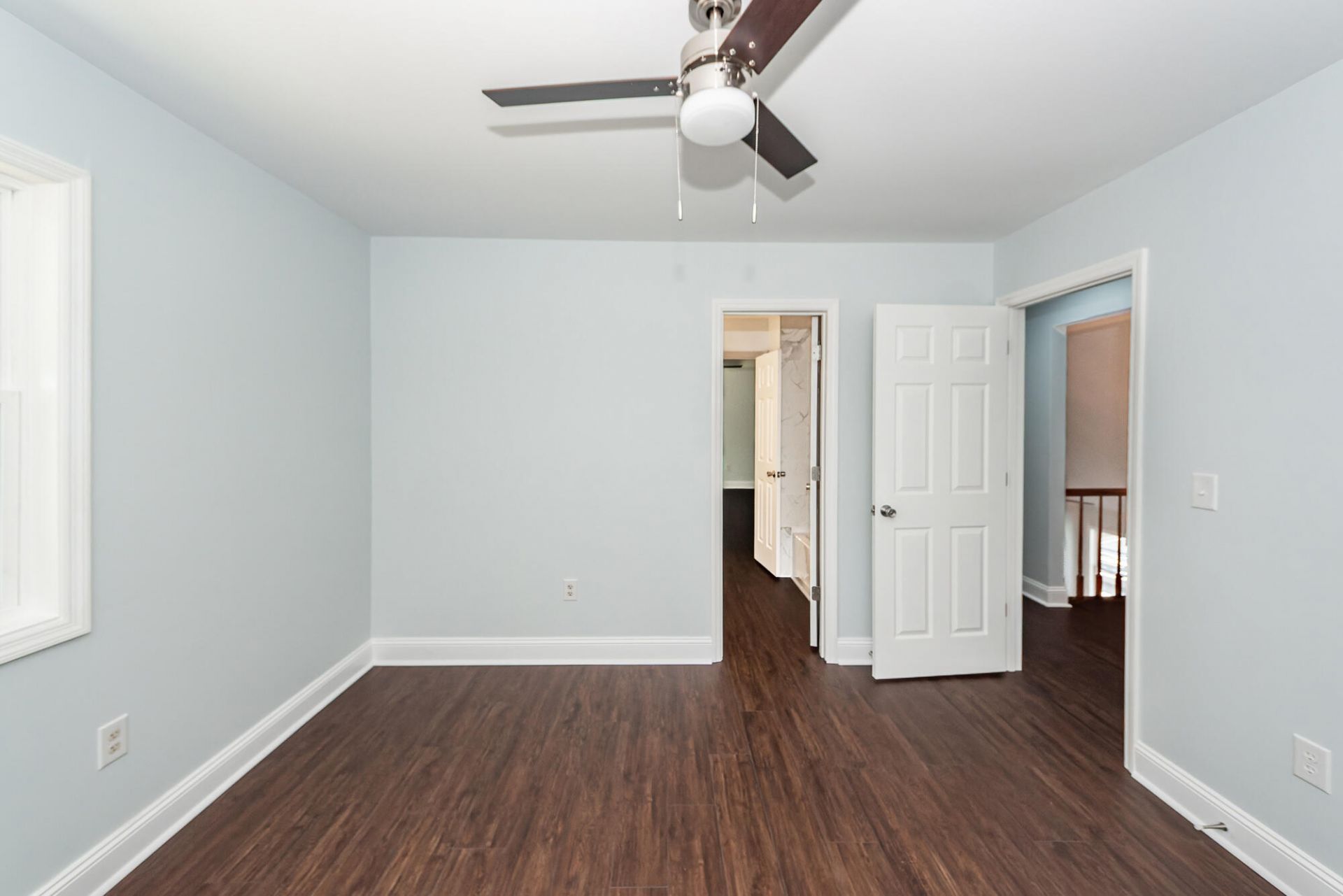 8330 Longridge Road Photo 33