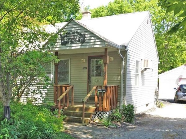 136 Sunset Drive , Kelleys Island, OH 43438