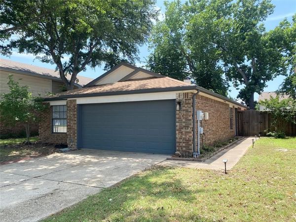914 Azalia Drive, Lewisville, TX 75067