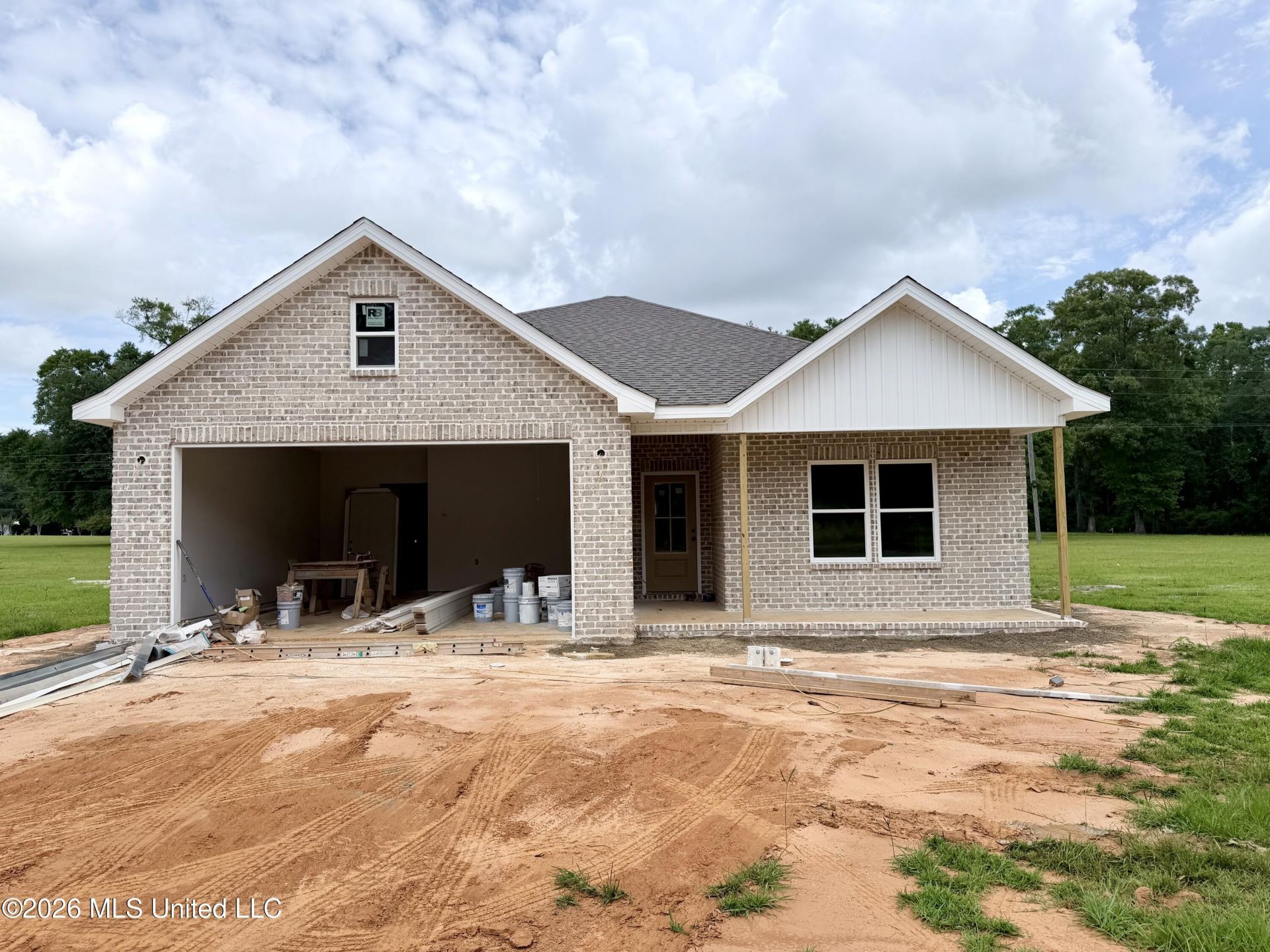 6695 Caraway Road, Moss Point, MS 39562 Main Photo