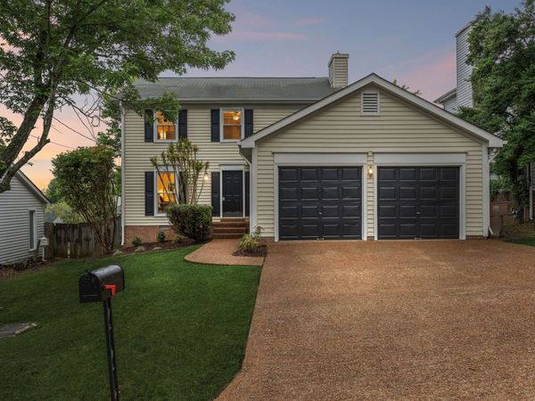 5509 Fairhaven Dr , Nashville, TN 37211