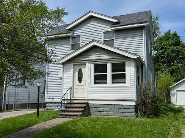 10613 Nelson Avenue, Cleveland, OH 44105