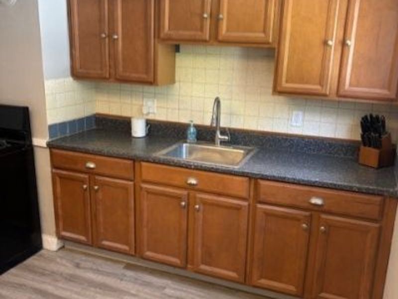 10613 Nelson Avenue, Cleveland, OH 44105 Photo 4