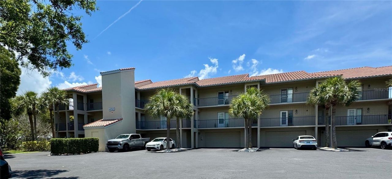 4510 EL CONQUISTADOR PARKWAY Bradenton, FL 34210