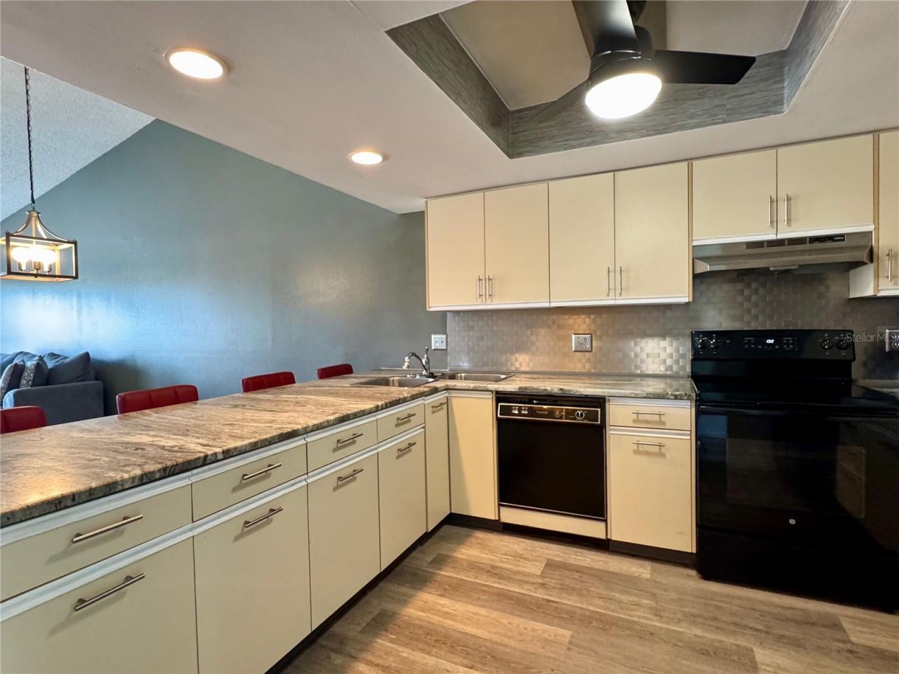 4510 El Conquistador Parkway, Unit 204, Bradenton, FL 34210 Photo