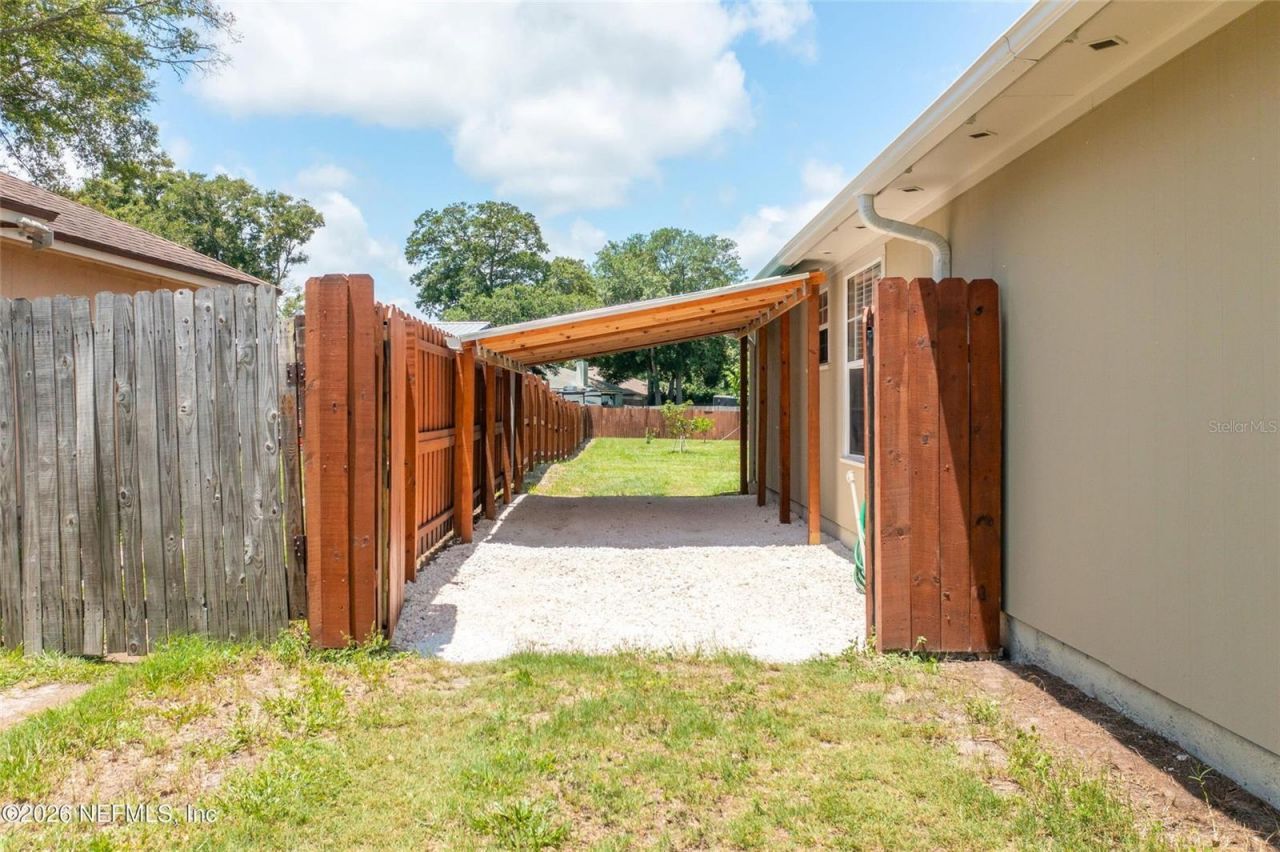 1202 Dorwinion Drive, Jacksonville, FL 32225 Photo
