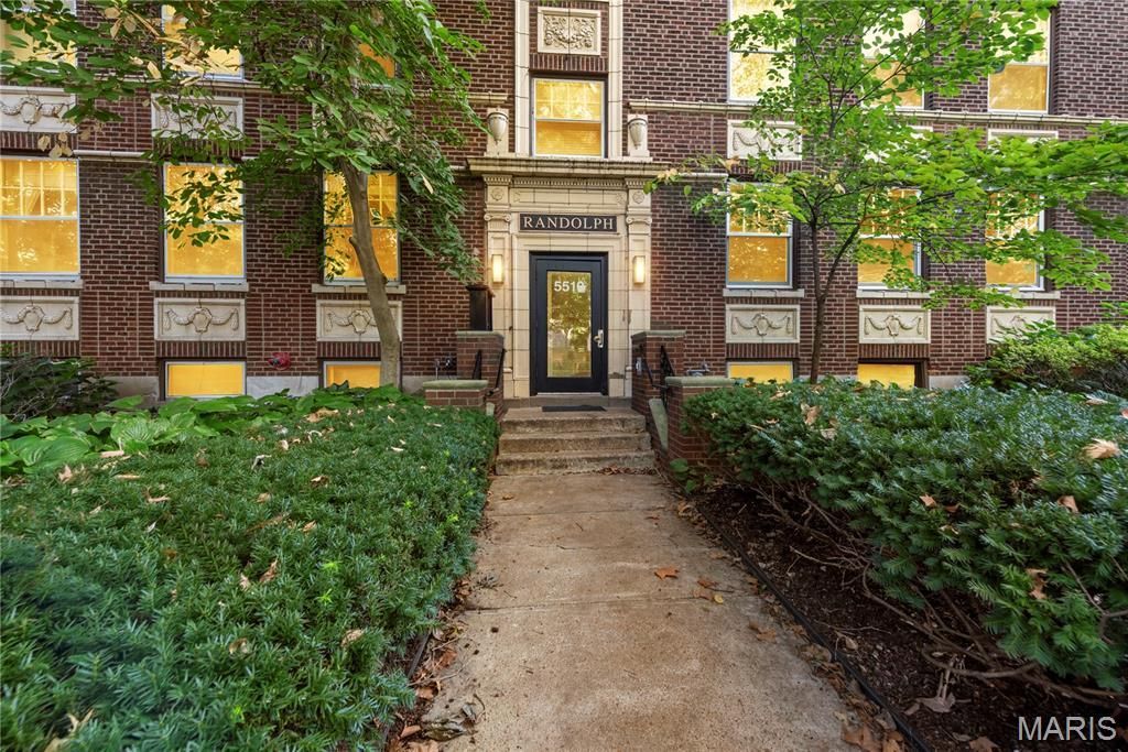 5510 Waterman Boulevard , Unit 202, Saint Louis, MO 63112 Main Photo