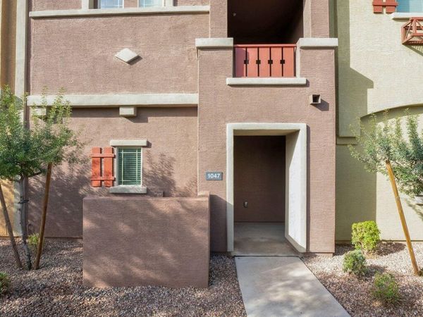 240 W JUNIPER Avenue, Unit 1047, Gilbert, AZ 85233