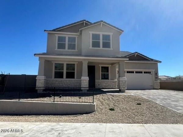 2122 W Desert View Drive, Phoenix, AZ 85041