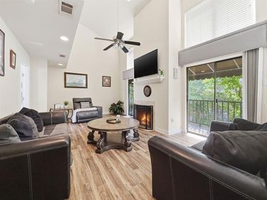 4402 Holland Avenue, Unit 202, Dallas, TX 75219