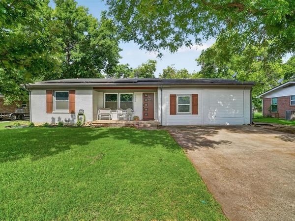 1120 Warden Street, Benbrook, TX 76126