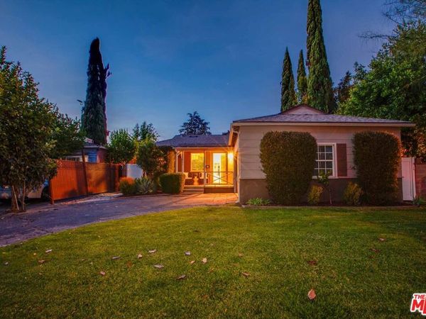 15031 Hartland Street , Van Nuys, CA 91405