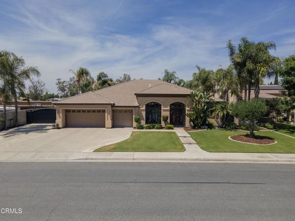 13510 Hinault Drive , Bakersfield, CA 93314