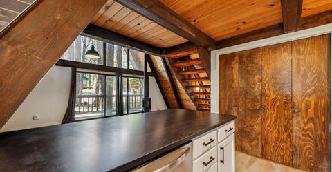 1491 Zapotec Drive, South Lake Tahoe, CA 96150 Photo