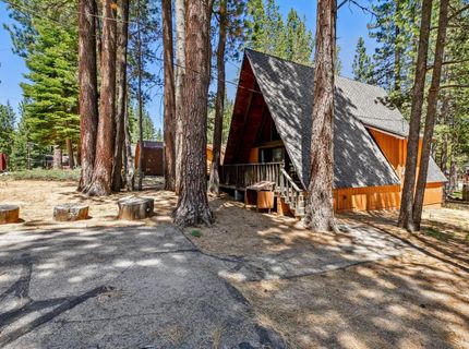 1491 Zapotec Drive, South Lake Tahoe, CA 96150 Photo