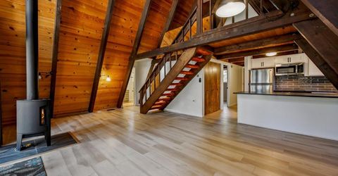 1491 Zapotec Drive, South Lake Tahoe, CA 96150 Photo