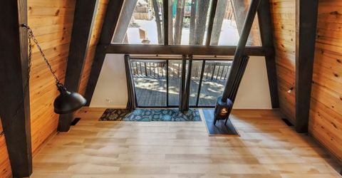 1491 Zapotec Drive, South Lake Tahoe, CA 96150 Photo