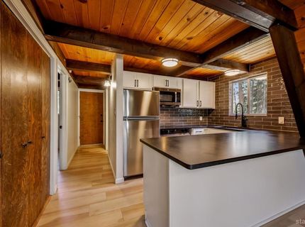 1491 Zapotec Drive, South Lake Tahoe, CA 96150 Photo