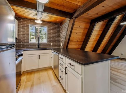 1491 Zapotec Drive, South Lake Tahoe, CA 96150 Photo