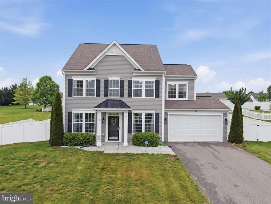 801 Bristol Drive, Greencastle, PA 17225 Main Photo