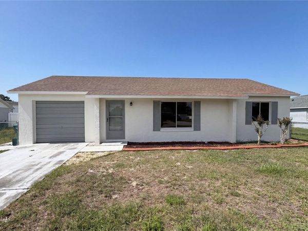 2904 BEAL STREET , DELTONA, FL 32738