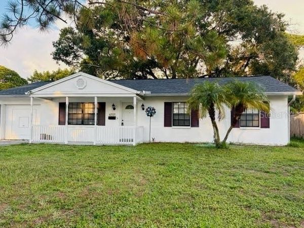 6717 MORNAY CIRCLE, TAMPA, FL 33615