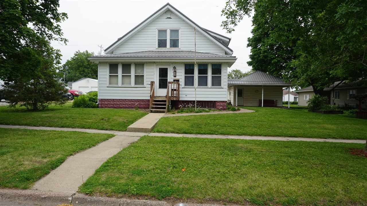 306 S Devoe St, Lone Tree, IA 52755 Main Photo