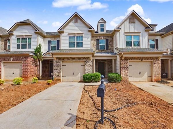 5124 Madeline Place, Stone Mountain, GA 30083
