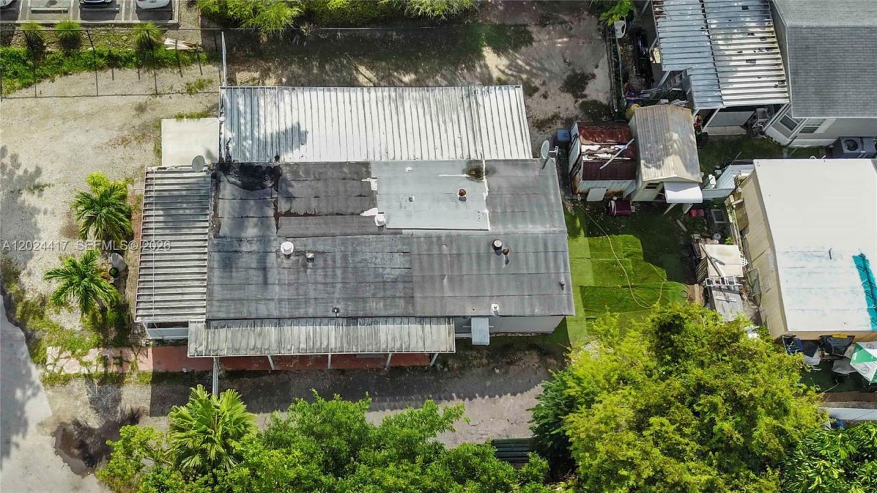 827 SW 128 Ave , Miami, FL 33184 Photo