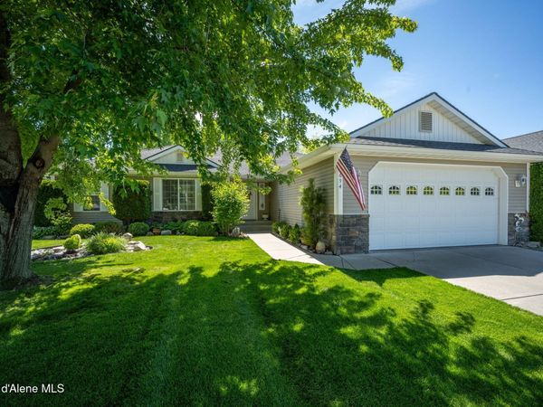 1694 W Cardinal AVE, Hayden, ID 83835