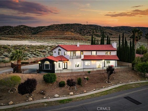 6710 Sycamore , Palmdale, CA 93551