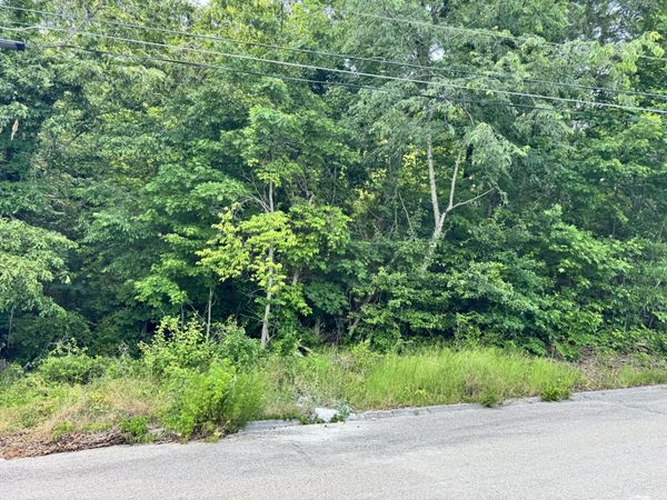 7405 Woodland Bay Drive , Harrison, TN 37341