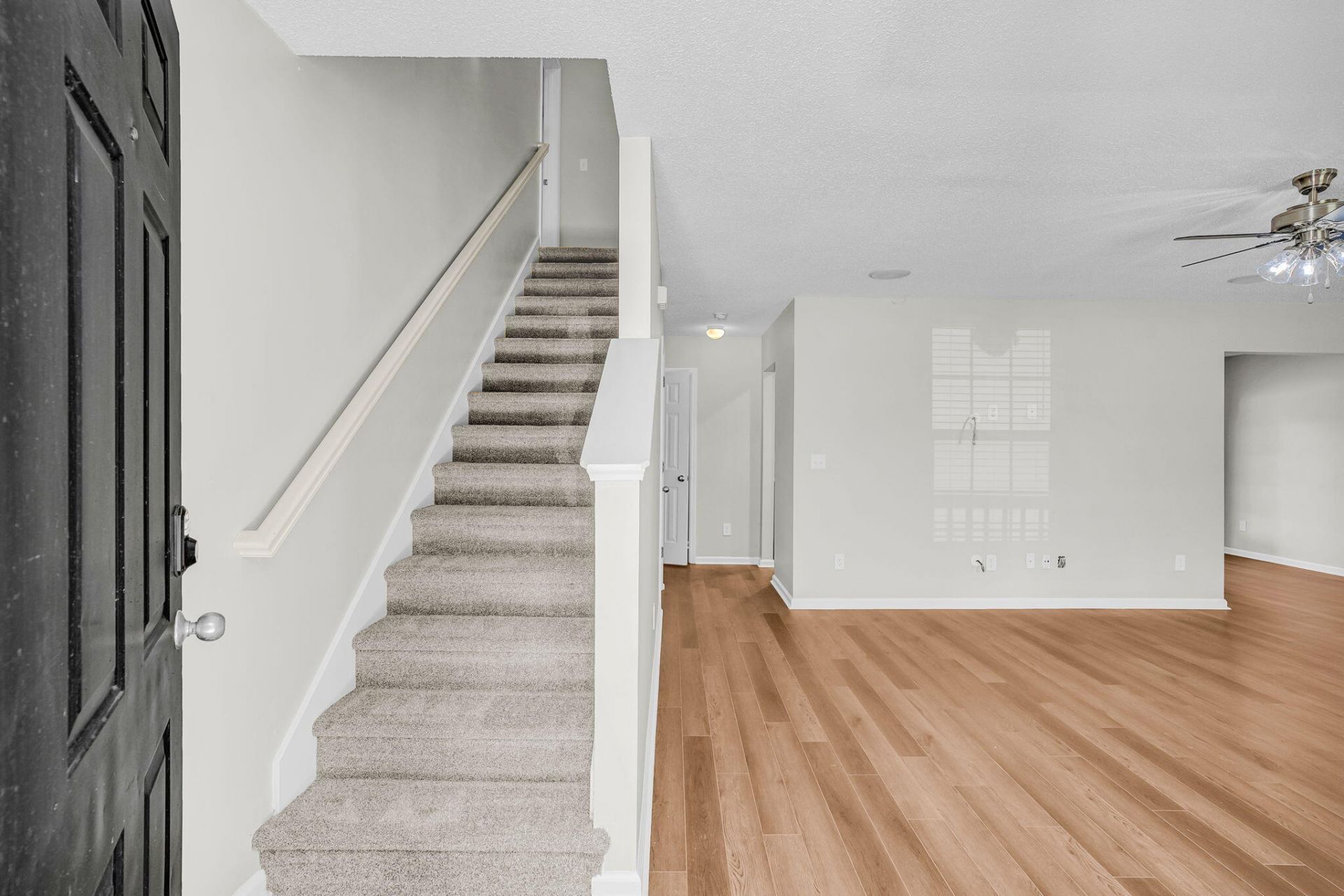 251 Trickle Drive Photo 10