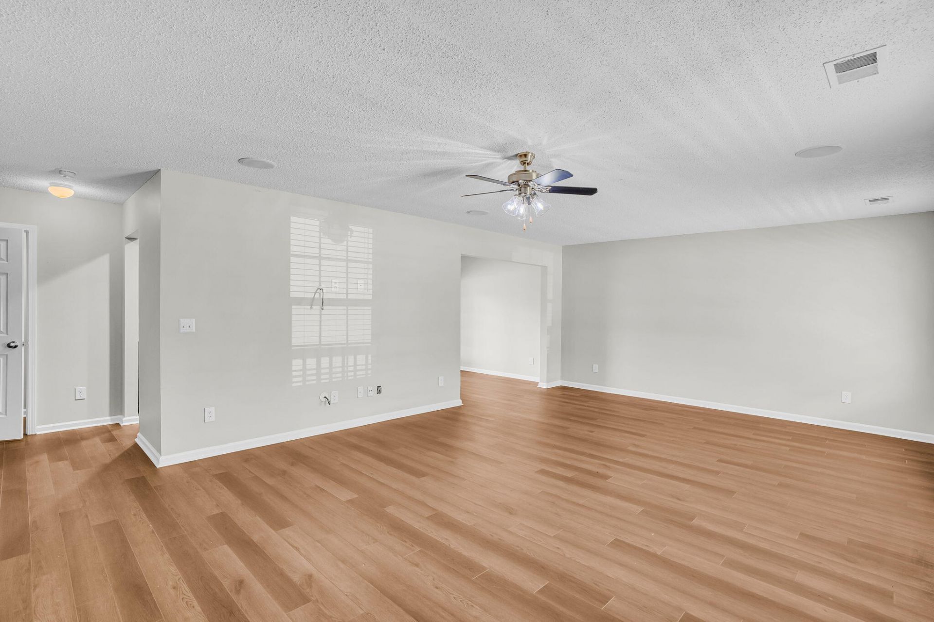251 Trickle Drive Photo 12