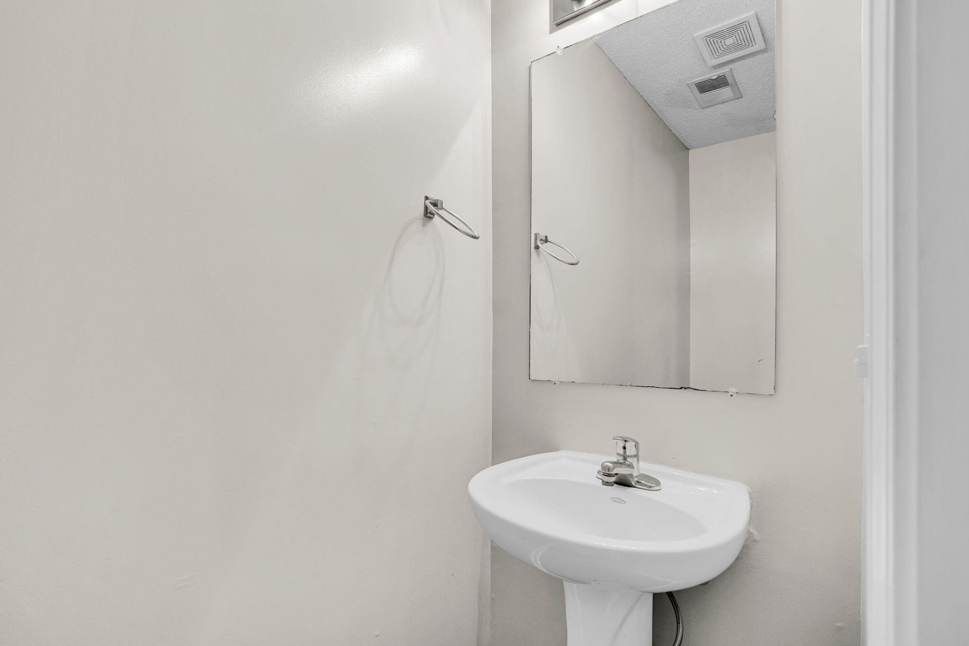 251 Trickle Drive Photo 21