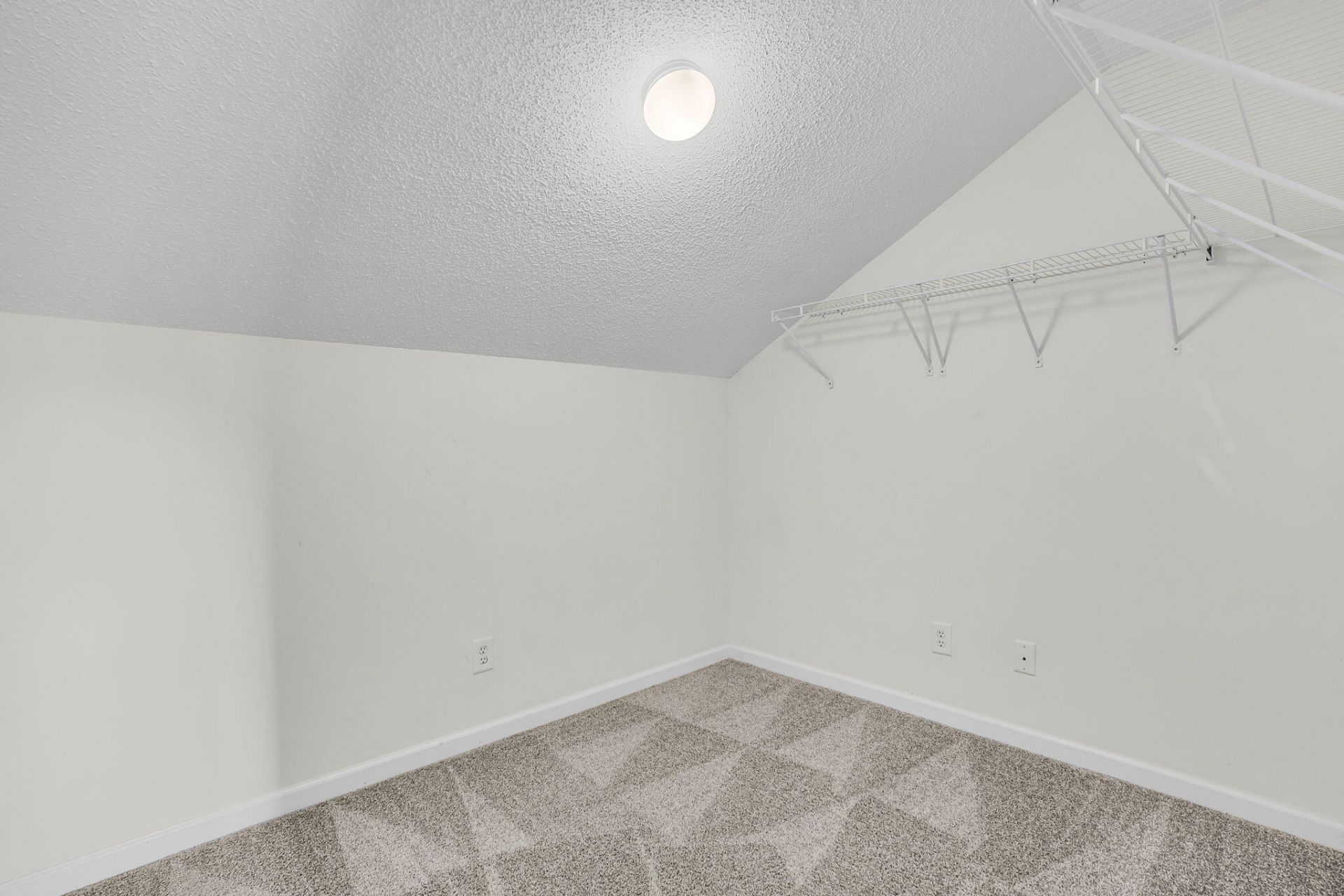 251 Trickle Drive Photo 26