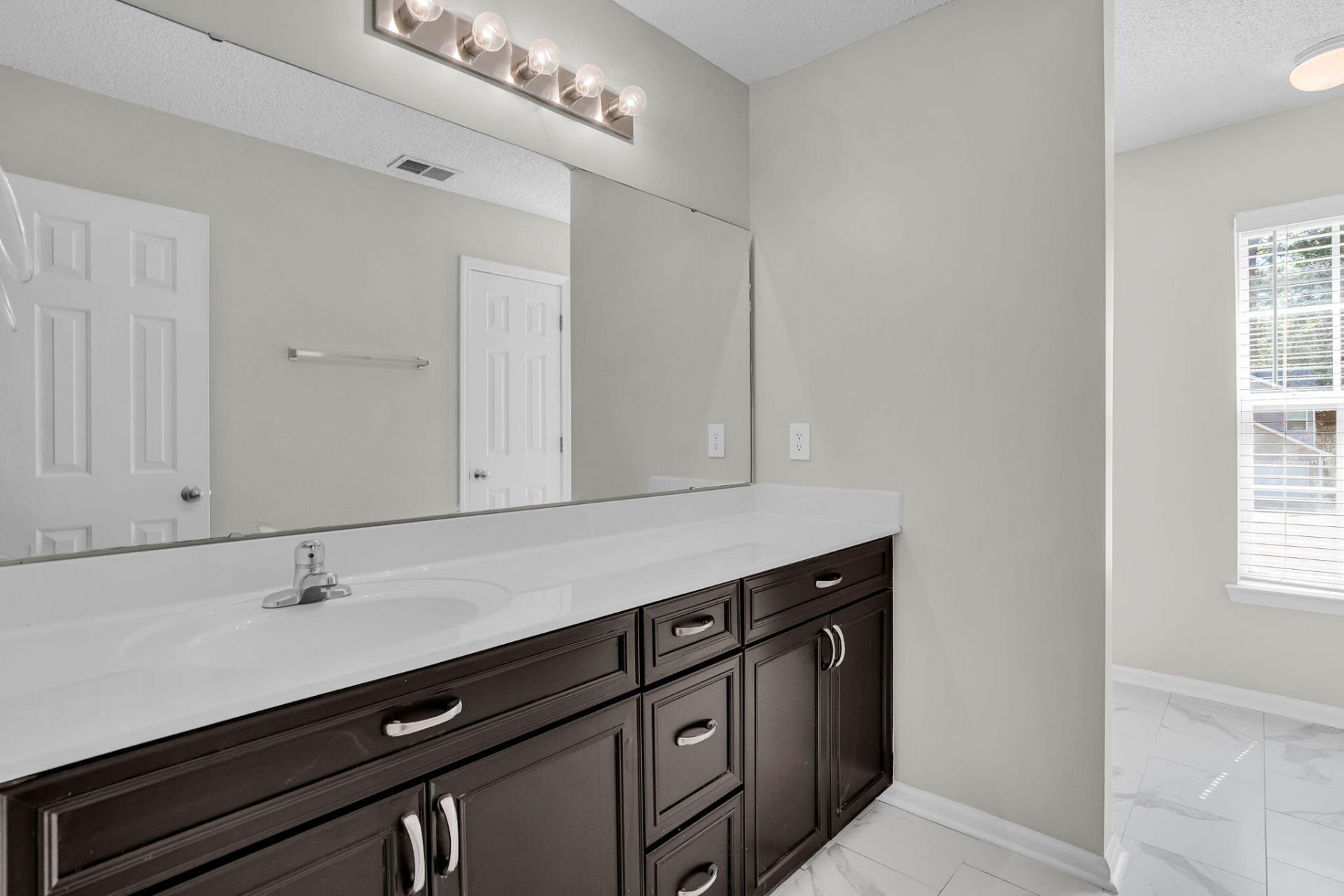 251 Trickle Drive Photo 27