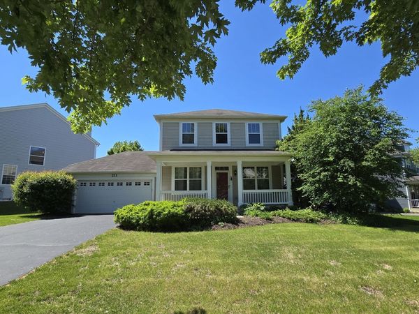 211 Valley View Drive , St. Charles, IL 60175