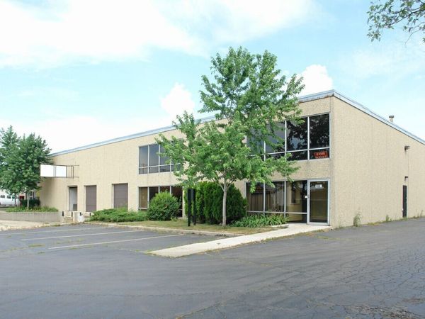 1061 Waveland Avenue , Franklin Park, IL 60131