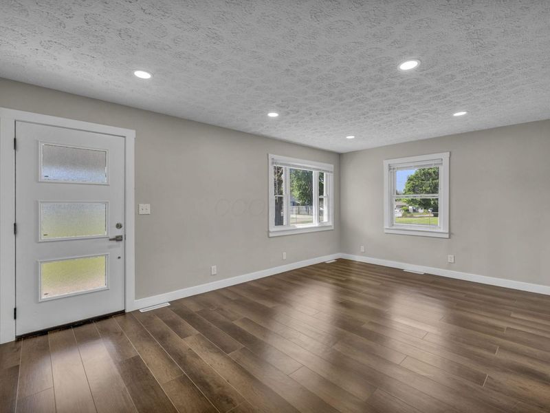 486 Basswood Road , Columbus, OH 43207 Photo 10
