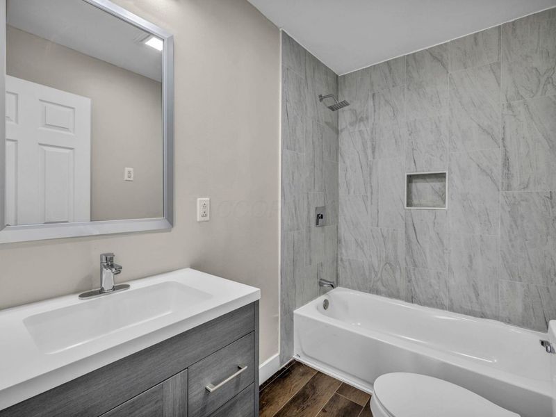 486 Basswood Road , Columbus, OH 43207 Photo 25